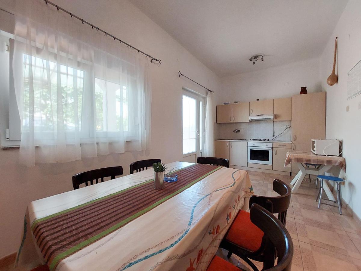 Apartment Ankica Punat Eksteriør billede