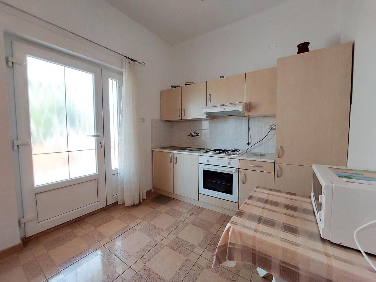 Apartment Ankica Punat Eksteriør billede