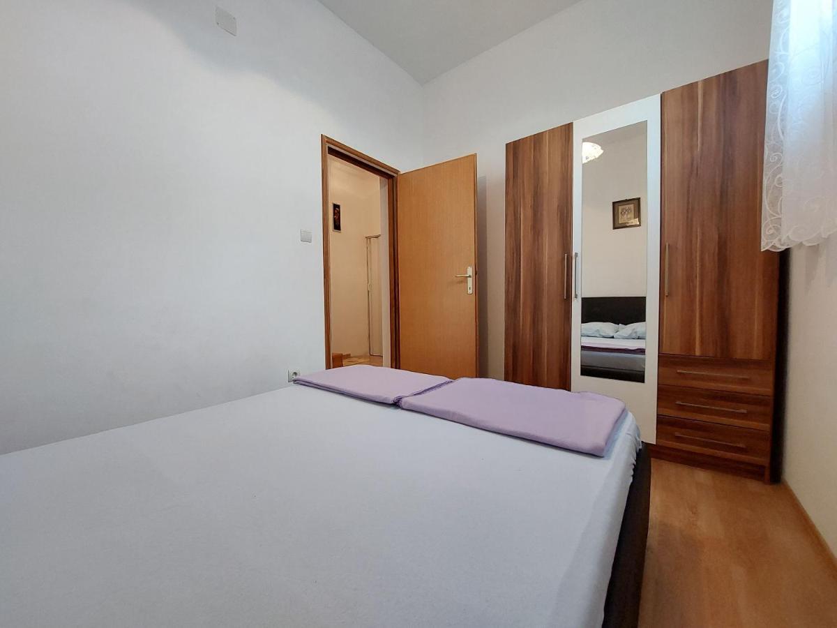 Apartment Ankica Punat Eksteriør billede